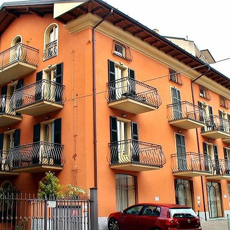 Casa Vacanze Touring Verbania Dış mekan fotoğraf