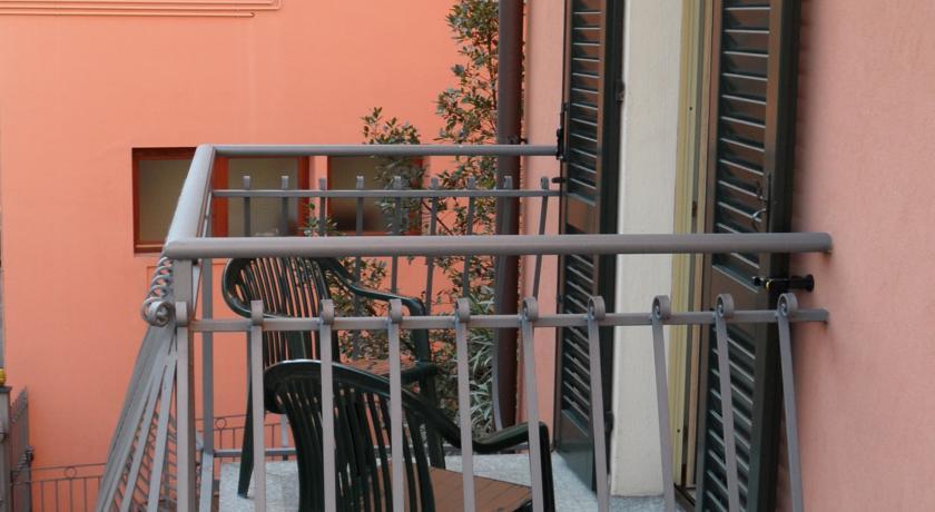 Casa Vacanze Touring Verbania Dış mekan fotoğraf
