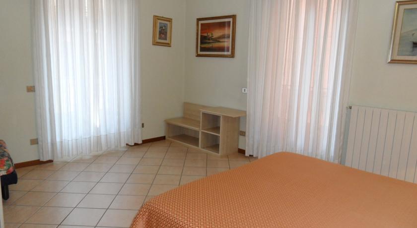 Casa Vacanze Touring Verbania Dış mekan fotoğraf