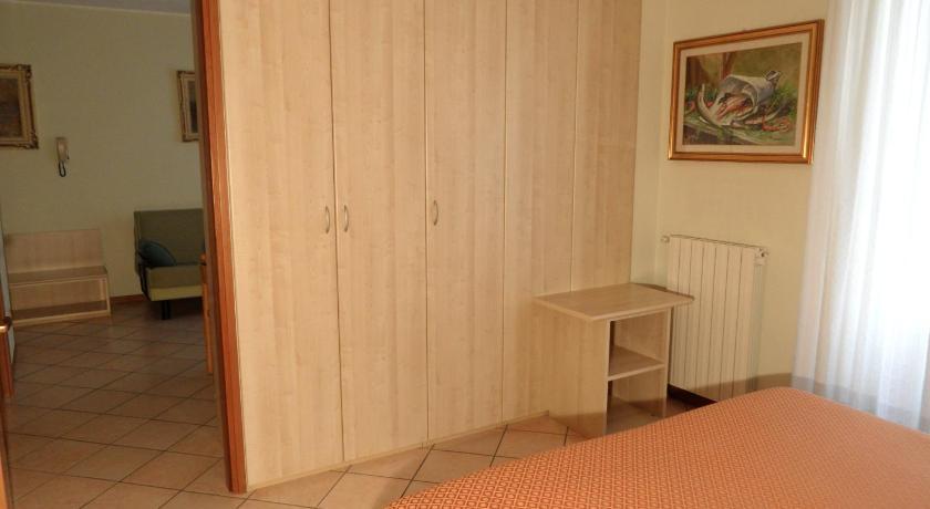 Casa Vacanze Touring Verbania Oda fotoğraf